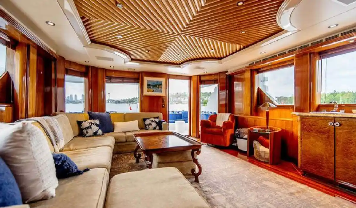 Hatteras - Summertime II - Best Yacht Rentals - Best Preowned Yachts - Exclusive Concierge Club.webp